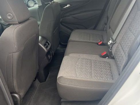 Used 2024 Chevrolet Equinox LT image 11