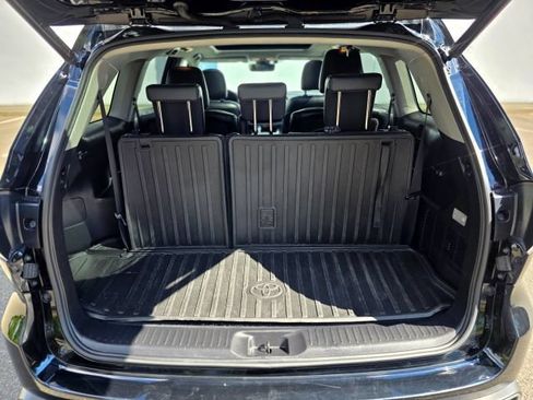 Used 2019 Toyota Highlander Limited Platinum AWD/4WD image 58