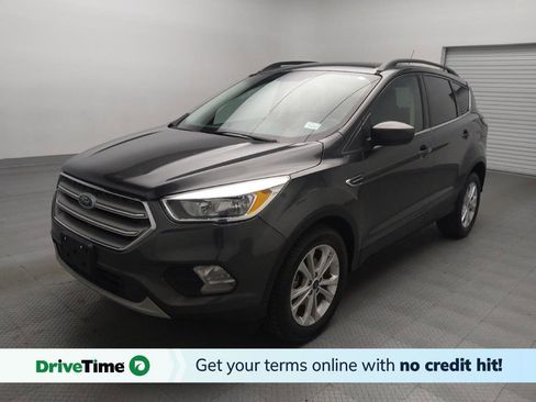 Used 2018 Ford Escape SE w/ SE Sync 3 Package FWD image 1