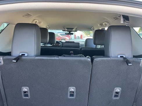 New 2025 Nissan Pathfinder SL image 29