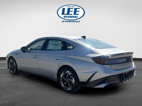 New 2026 Hyundai Sonata SEL image 4