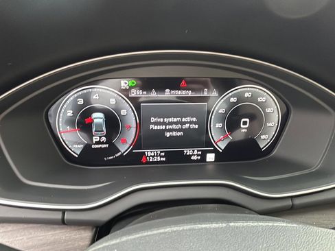 Used 2024 Audi Q5 2.0T Prestige image 28