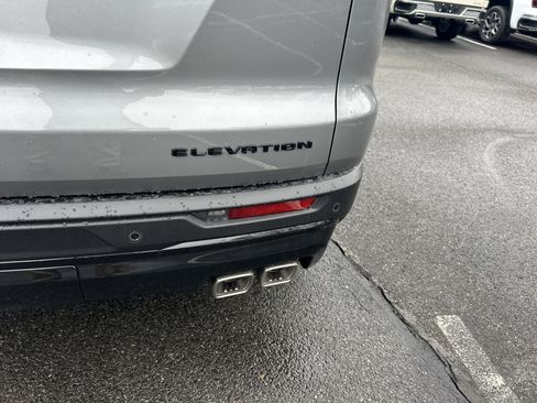 New 2026 GMC Acadia Elevation w/ Black Edition image 7