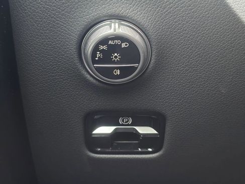 New 2026 Mercedes-Benz GLC 300 4MATIC image 36