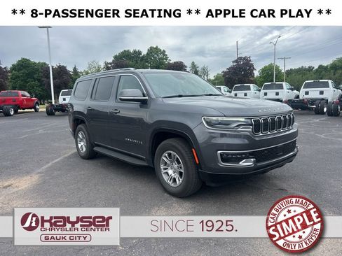 Used 2022 Jeep Wagoneer Series I AWD/4WD image 1