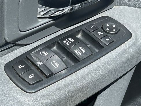 Used 2017 RAM 1500 Big Horn AWD/4WD image 30