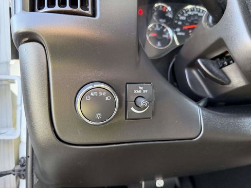 Certified 2024 Chevrolet Express 2500 w/ Driver Convenience Package RWD image 21