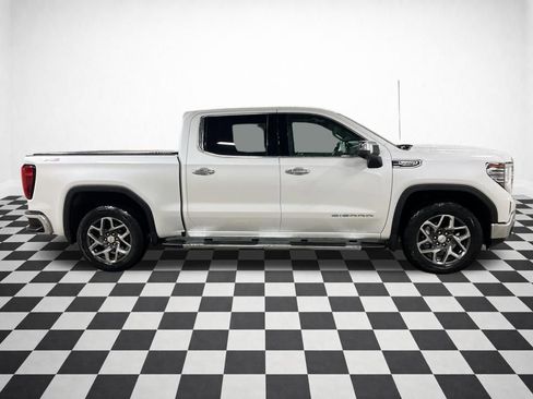 Certified 2023 GMC Sierra 1500 SLT w/ SLT Premium Plus Package AWD/4WD image 2
