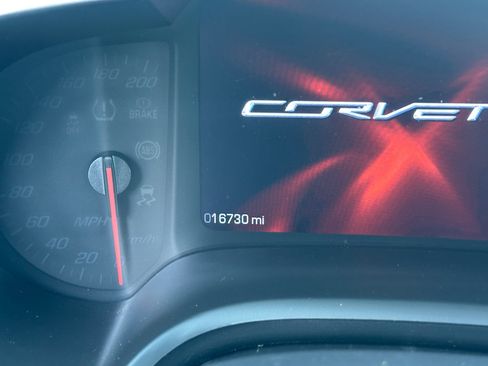 Used 2014 Chevrolet Corvette Stingray Convertible w/ 3LT Preferred Equipment Group image 32