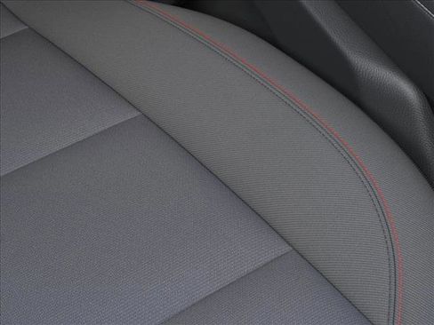New 2026 Chevrolet Traverse LT w/ Sun and Wheel Package FWD image 21