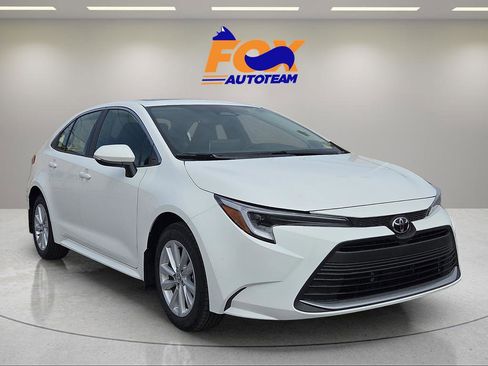 New 2026 Toyota Corolla XLE FWD image 6