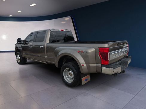 Used 2022 Ford F350 King Ranch w/ King Ranch Ultimate Package AWD/4WD image 3