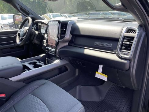 New 2026 RAM 3500 Big Horn AWD/4WD image 14