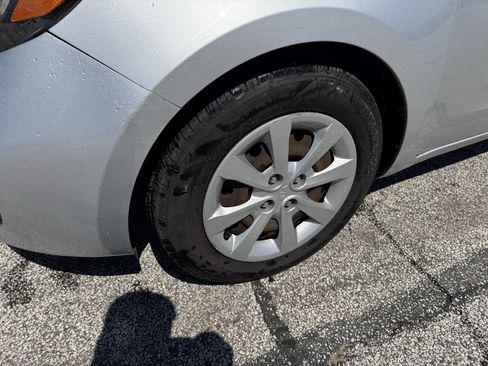 Used 2012 Kia Rio LX w/ PWR Pkg image 10