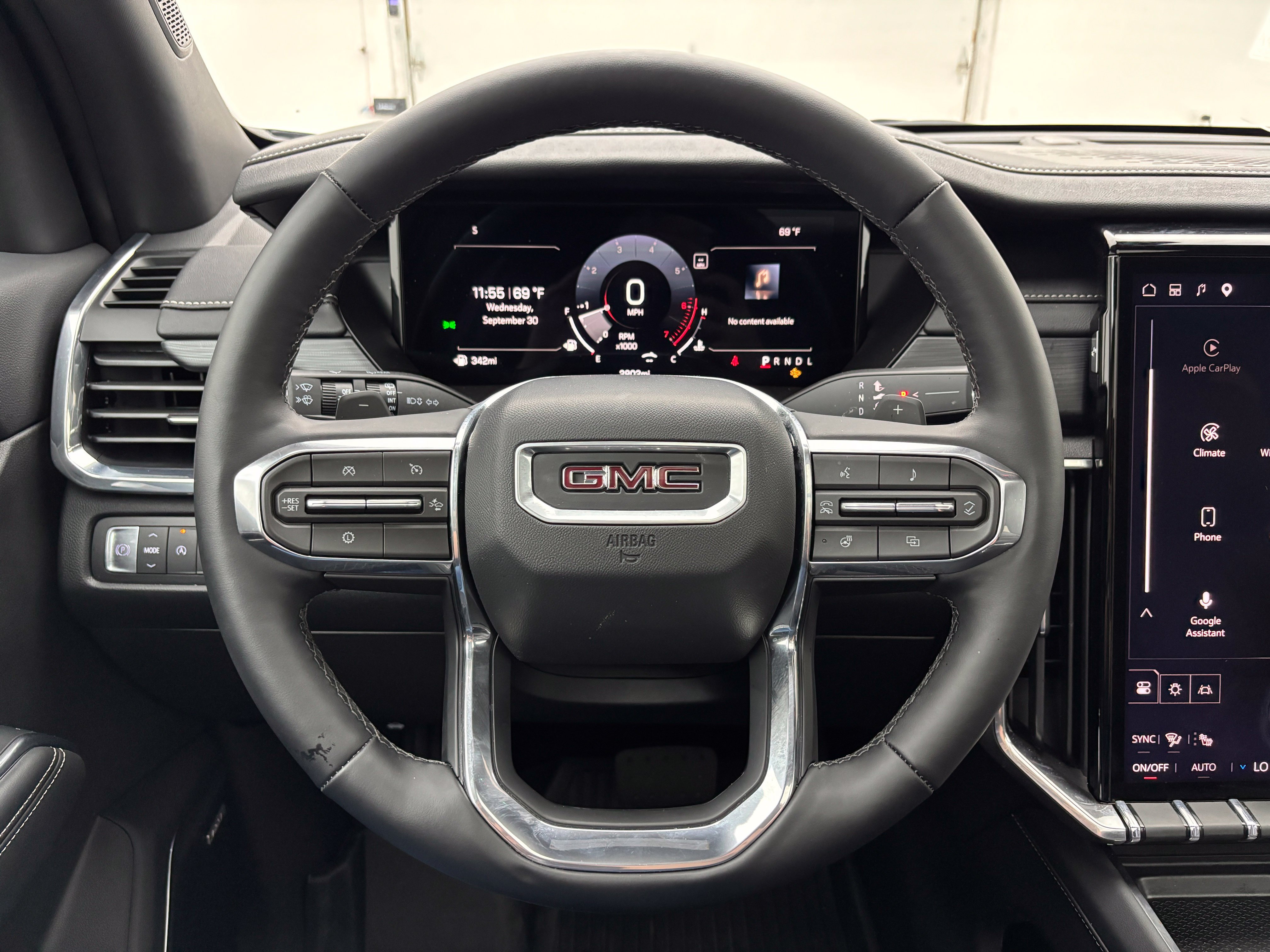 New 2026 GMC Acadia Elevation w/ Elevation Premium Package FWD image 21