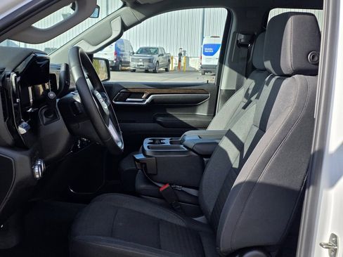 Used 2023 GMC Sierra 1500 Elevation image 16