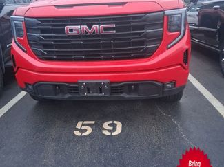 Used 2022 GMC Sierra 1500 Elevation video 1