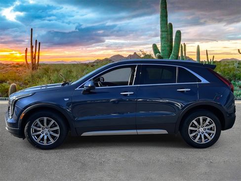 Used 2019 Cadillac XT4 Premium Luxury image 6