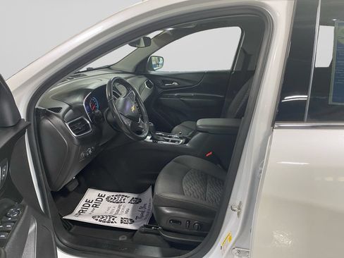 Used 2020 Chevrolet Equinox LT AWD/4WD image 19
