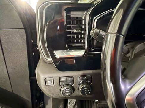 Used 2023 Chevrolet Silverado 1500 RST AWD/4WD image 9