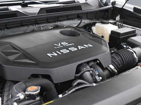 New 2026 Nissan Armada SL w/ Captain's Chari Seat Package AWD/4WD image 26