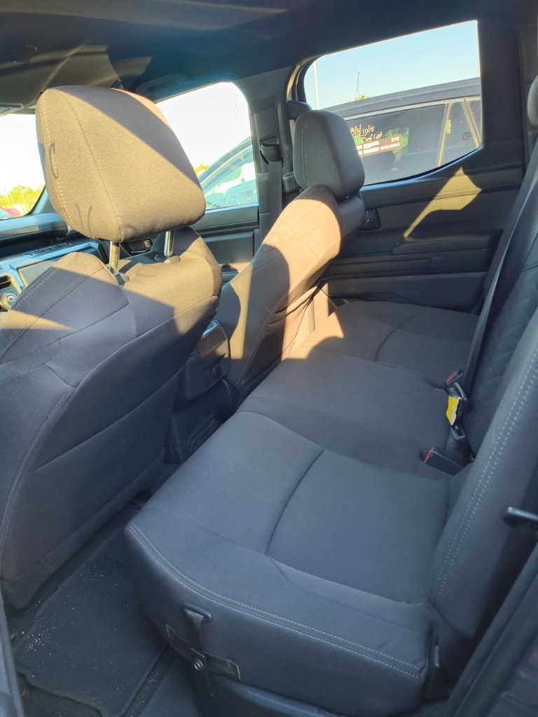 Used 2025 Toyota Tacoma SR5 AWD/4WD image 6