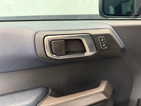 Used 2021 Ford Bronco First Edition AWD/4WD image 42