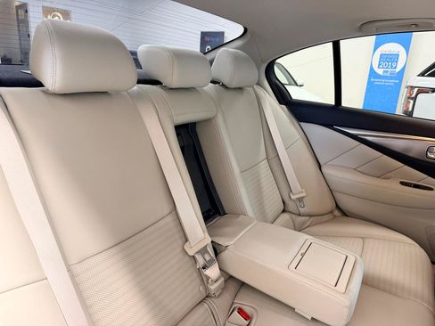 Used 2016 INFINITI Q50 Red Sport 400 RWD image 29