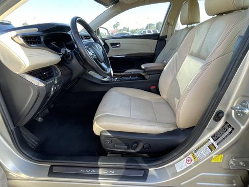 Used 2013 Toyota Avalon Limited FWD image 13