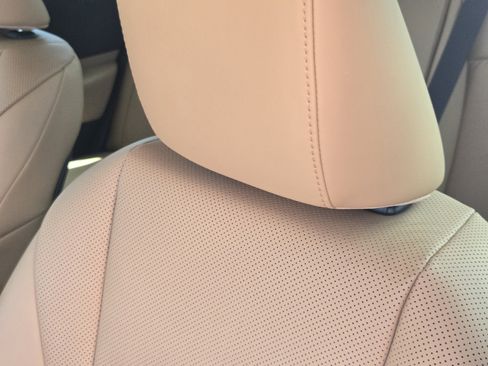 Used 2025 Lexus ES 350 w/ Premium Package FWD image 21