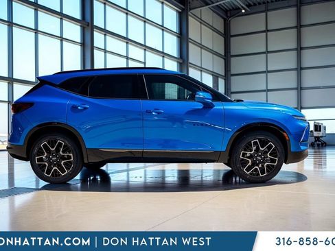 Used 2024 Chevrolet Blazer RS w/ Driver Confidence II Package FWD image 35