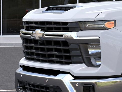 New 2026 Chevrolet Silverado 2500 LT w/ All Star Edition AWD/4WD image 13