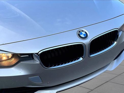 Used 2015 BMW 328i Sedan RWD image 30
