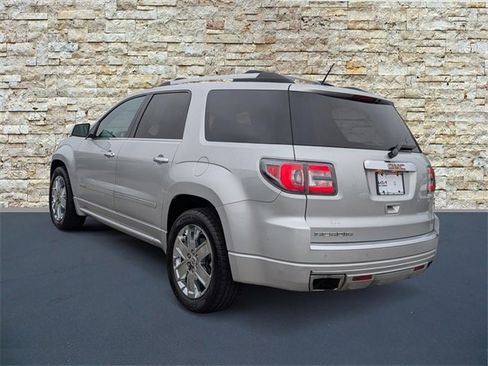 Used 2014 GMC Acadia Denali image 4