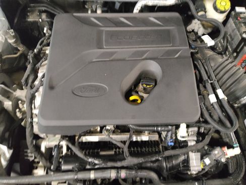 Used 2020 Ford Escape SE FWD image 30