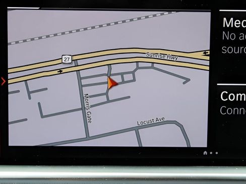 Used 2023 BMW X5 xDrive40i w/ Premium Package image 14