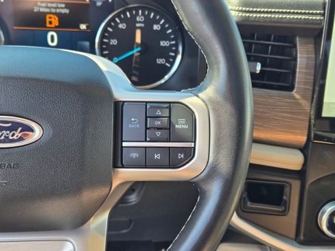Used 2024 Ford Expedition Limited AWD/4WD image 37