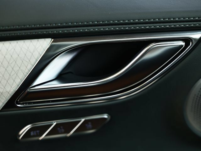 New 2026 Genesis GV80 2.5T Prestige AWD/4WD image 17