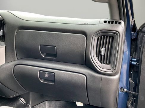 Used 2021 Chevrolet Silverado 1500 Custom AWD/4WD image 19