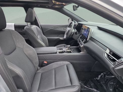 Certified 2024 Lexus RX 350 image 28