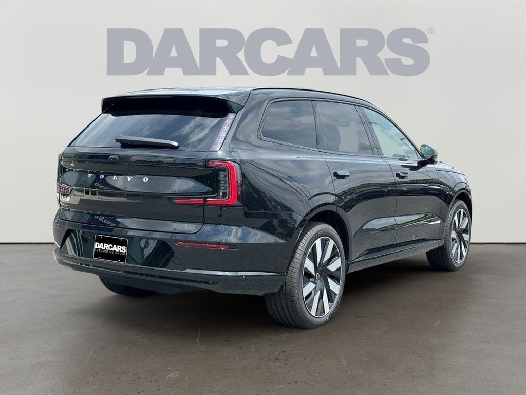 Certified 2025 Volvo EX90 Plus AWD/4WD image 6
