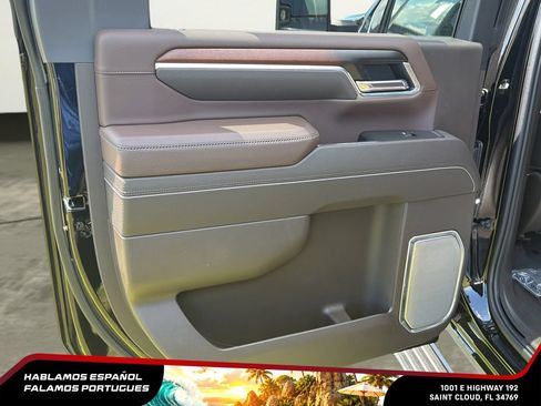 New 2026 GMC Sierra 2500 Denali w/ Denali Reserve Package AWD/4WD image 23