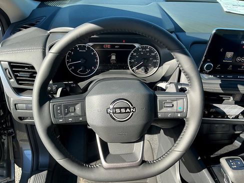 New 2026 Nissan Rogue SV image 10