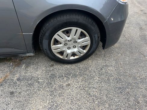 Used 2012 Honda Odyssey LX image 24