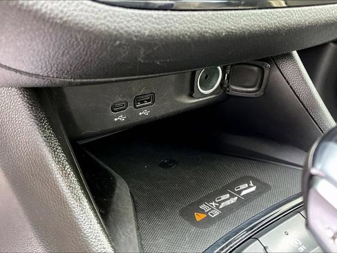 Used 2025 Buick Envista Avenir FWD image 27