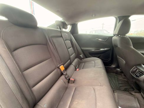 Used 2019 Chevrolet Malibu LT image 23
