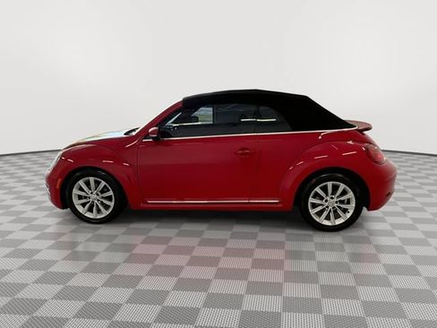 Used 2018 Volkswagen Beetle 2.0T S FWD image 6