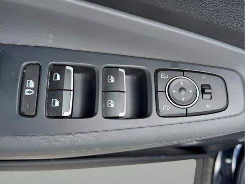 Used 2023 Hyundai Santa Fe SEL image 14