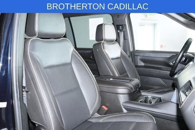 Used 2023 GMC Yukon XL SLT AWD/4WD image 23