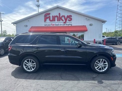 Used 2023 Dodge Durango GT AWD/4WD image 2
